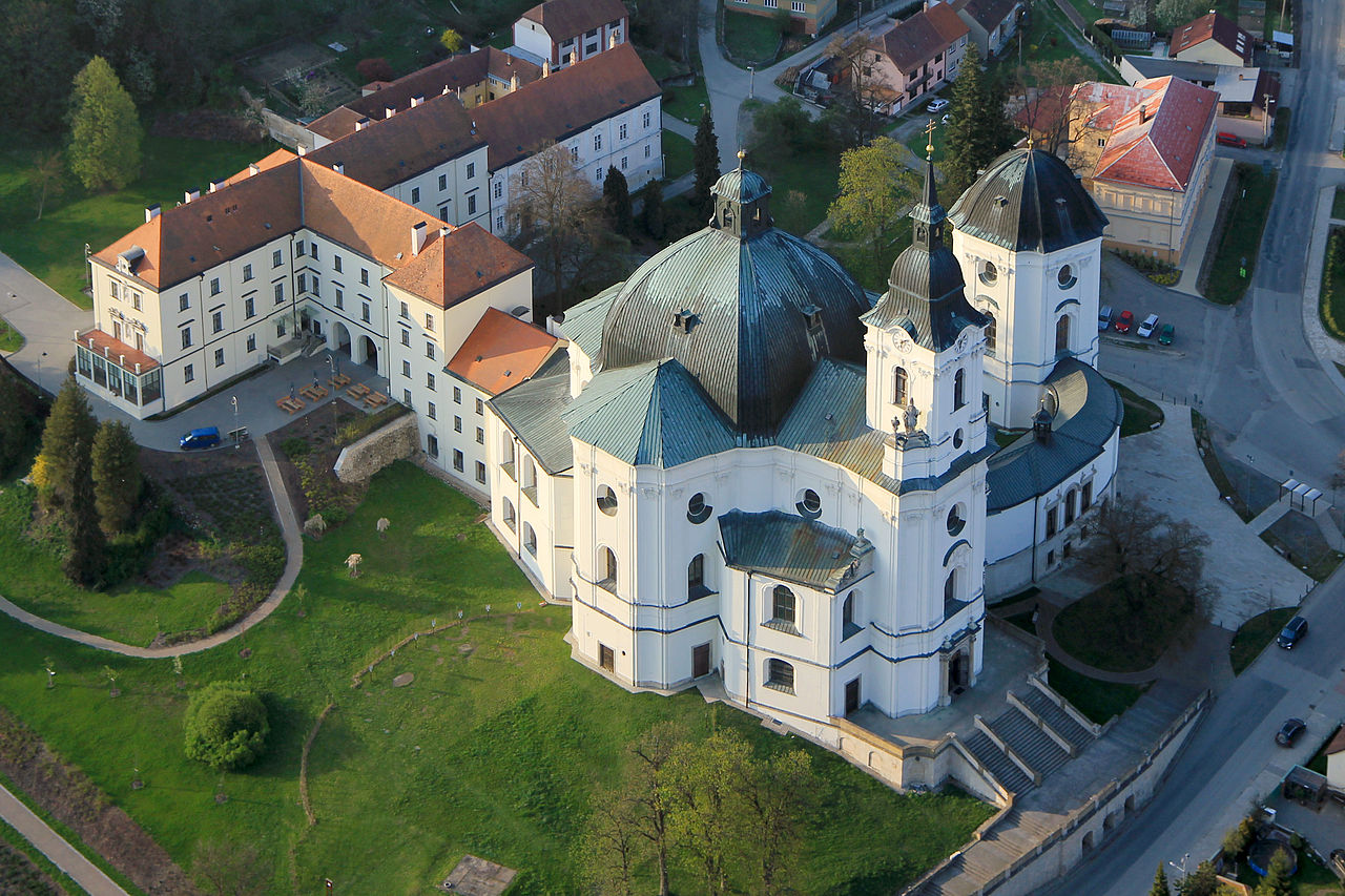 Putování za Santinim – Křtiny 